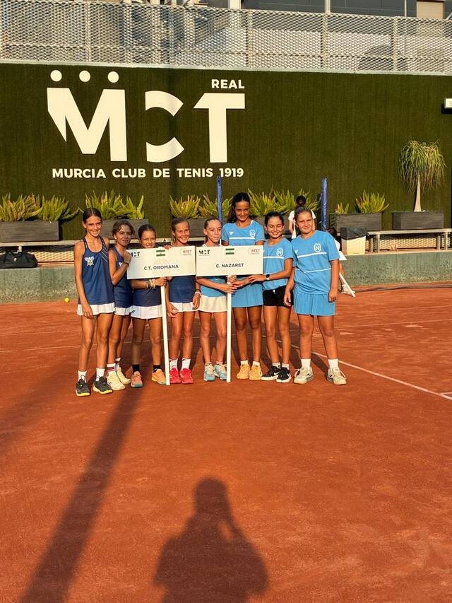 Encuentro por equipos disputado en el Murcia Club de Tenis