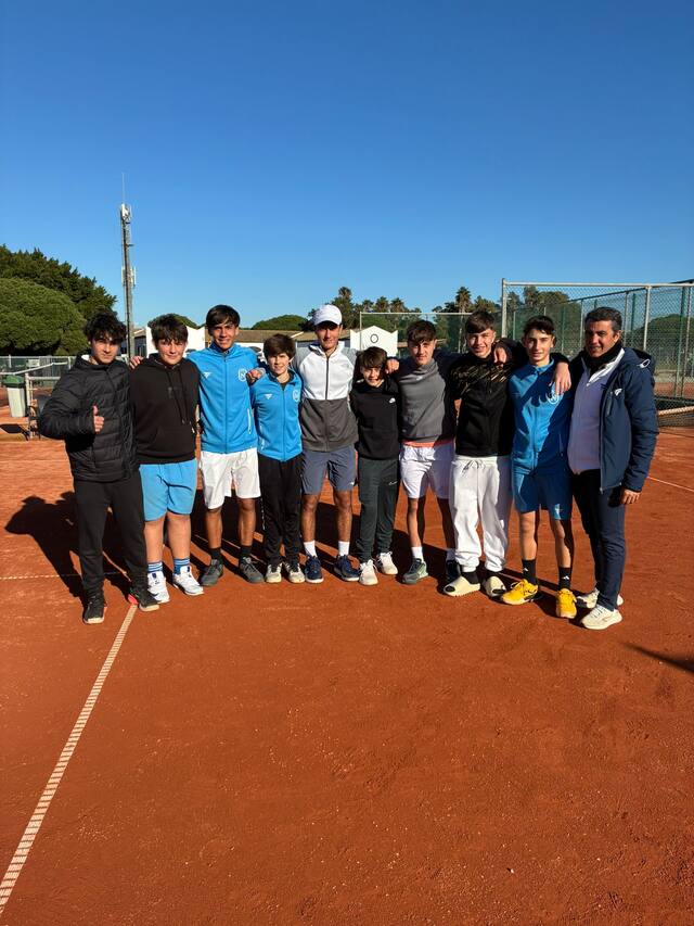 Alumnos de competición de PROTENIS en el Club Nazaret